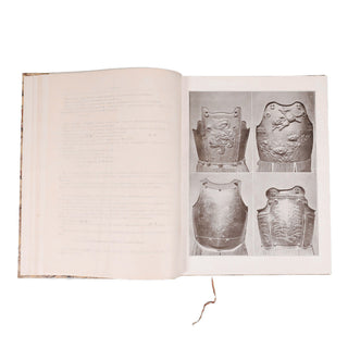 [Collection Édouard Mène] - Catalogue des armures japonaises des XVIe, XVIIe et XVIIIe siècles. Gardes de sabres. Objets en fer ciselé et repoussé
